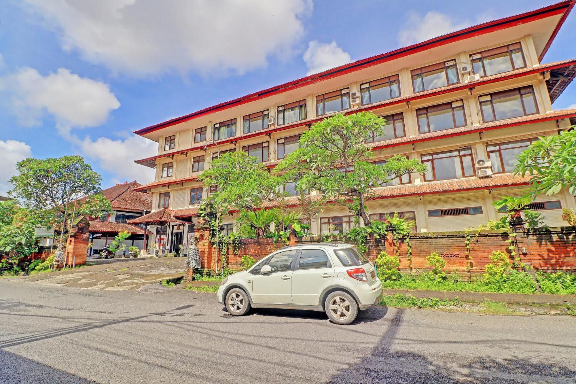 Super Oyo 91870 Warna Kedaton Denpasar Kültér fotó